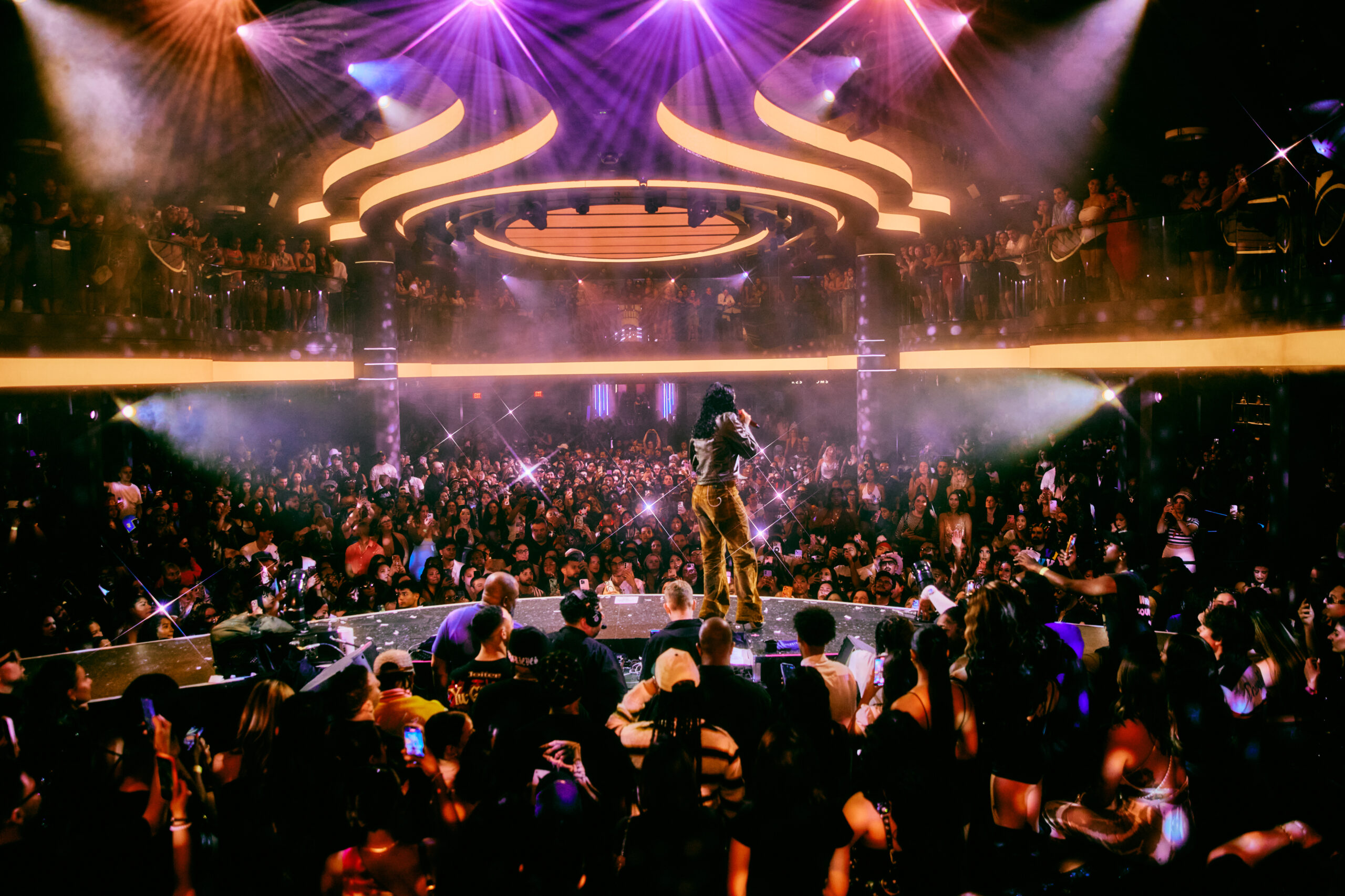 LIV Las Vegas — photo 6